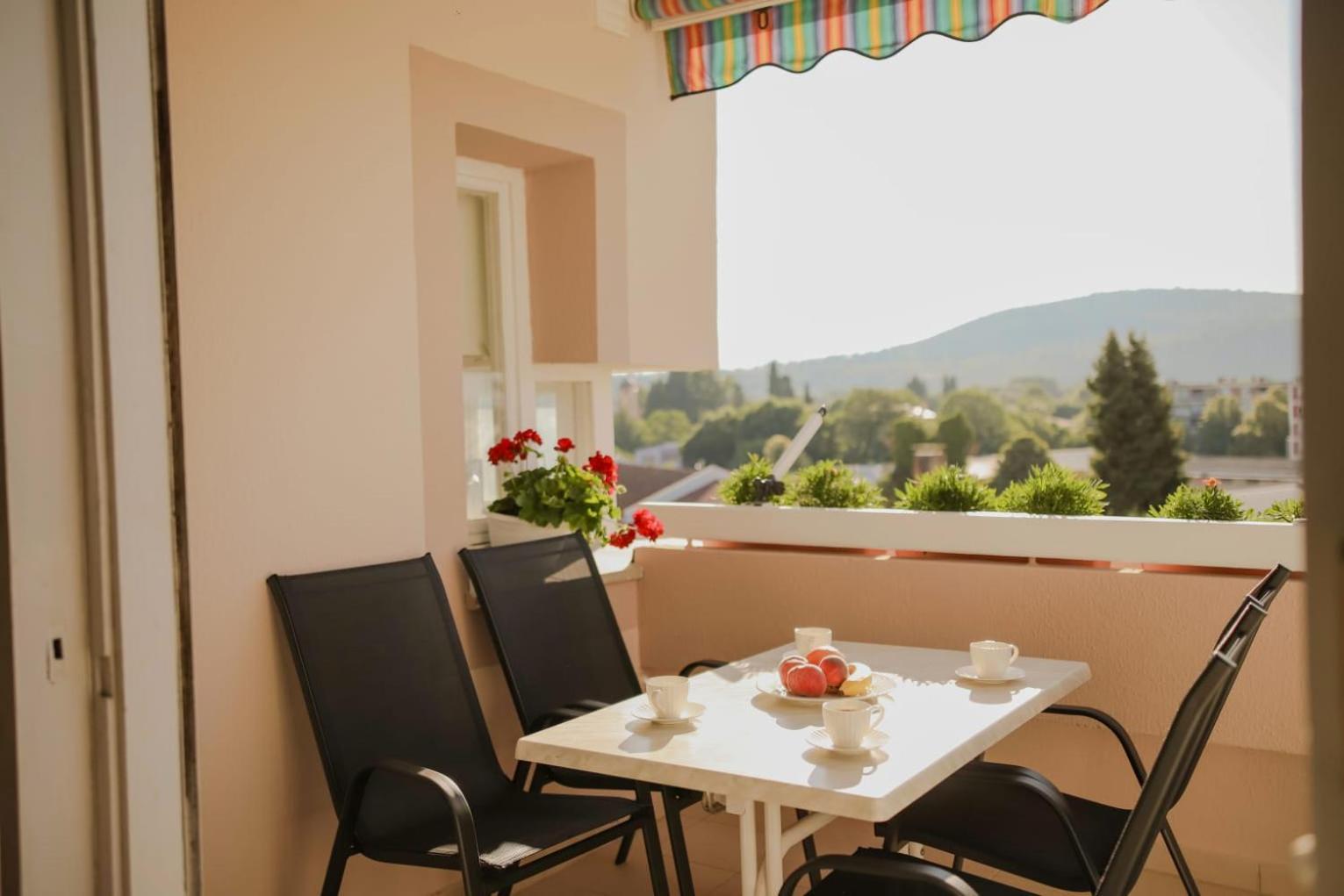 Penthouse Panorama Lägenhet Čapljina Exteriör bild